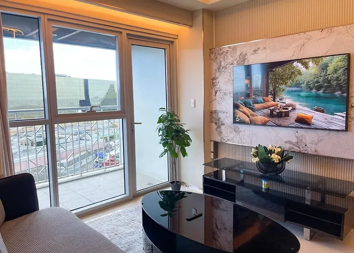 アパート Luxury 1br Across Okada, Solaire